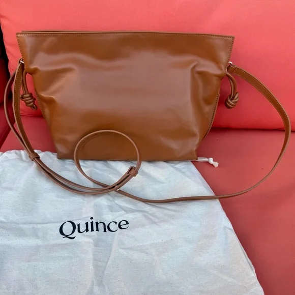 NWOT Quince Italian Leather Drawstring Pouch Crossbody - Picture 1 of 6